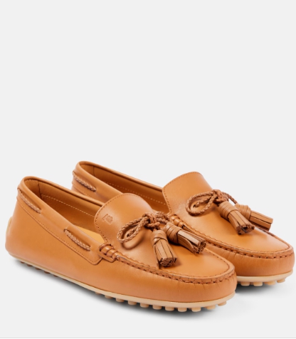 Tod's leather loafer