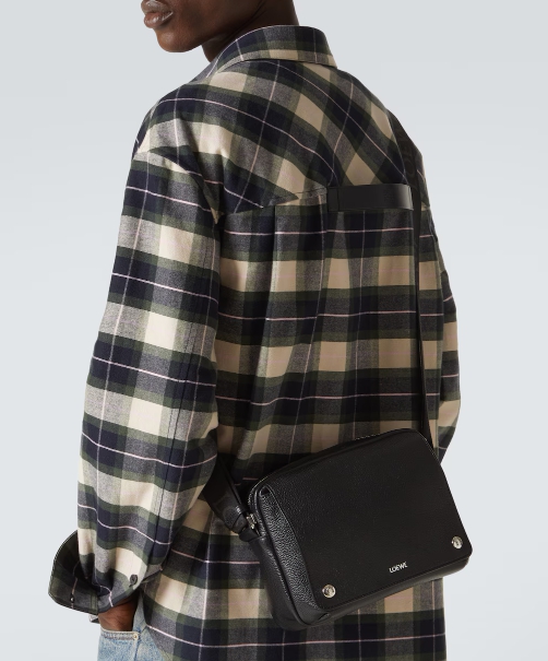 Loewe Pebble medium shoulder bag