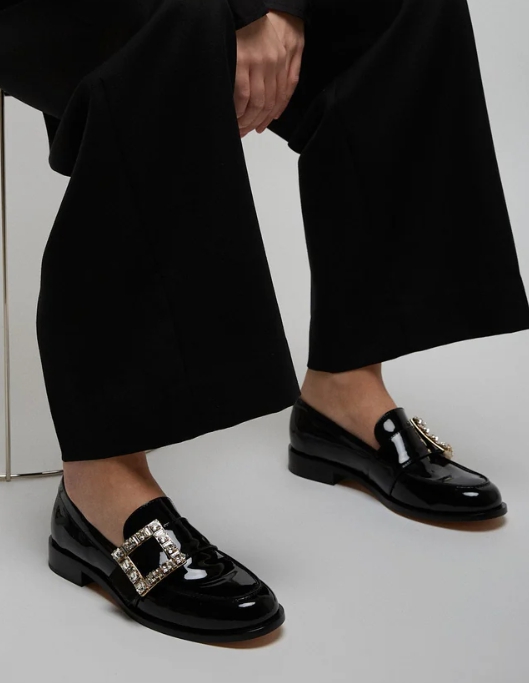 Roger Vivier Viv Rangers black patent loafers