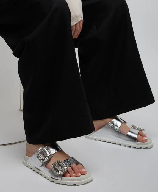 Roger Vivier Slidy Viv silver slides