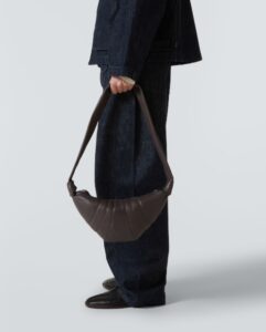 Lemaire sale 르메르 크루아상백, 네트백, 기어백 mytheresa
