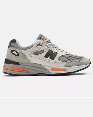 Made in UK 991v2 -Winter flare