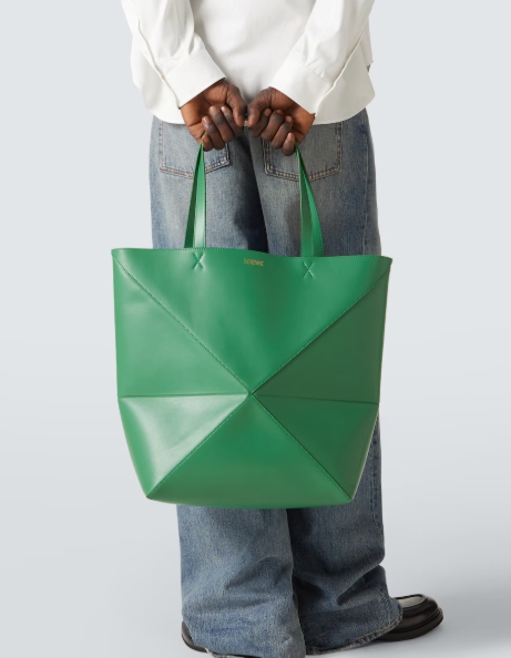 Loewe Puzzle Fold XL 레더 토트 백