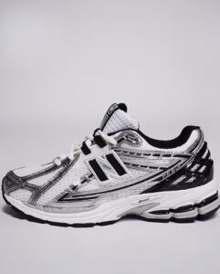 ASOS 뉴발란스 1906 실버메탈릭 입고 아소스 15% 할인코드