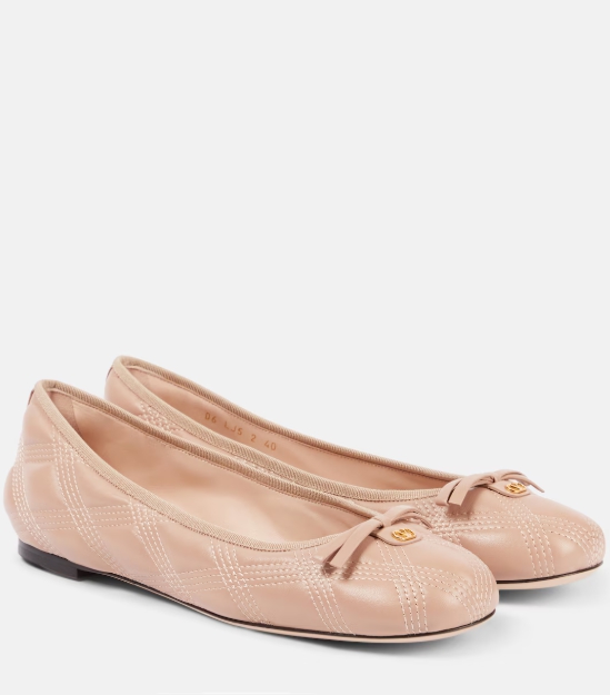 Valentino Garavani Quiltie 레더 발레리나 플랫