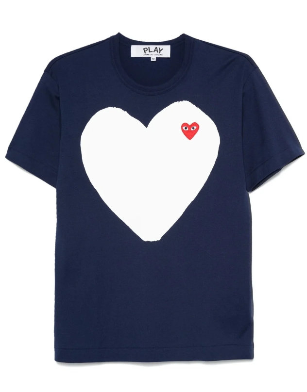 COMME des GARCONS PLAY Big Plain Heart With Red Emblem Tee Unisex
