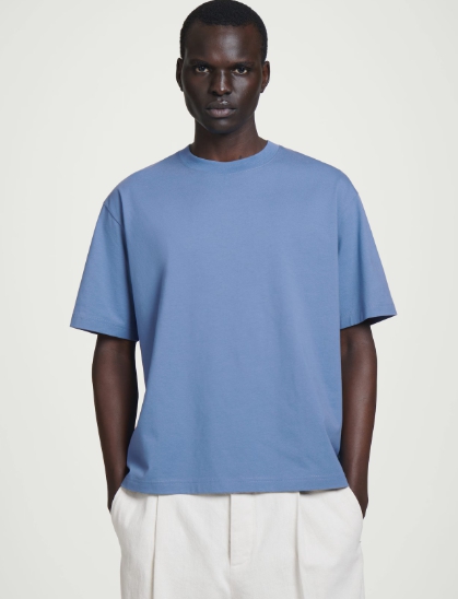 RELAXED LIGHTWEIGHT COTTON T-SHIRT