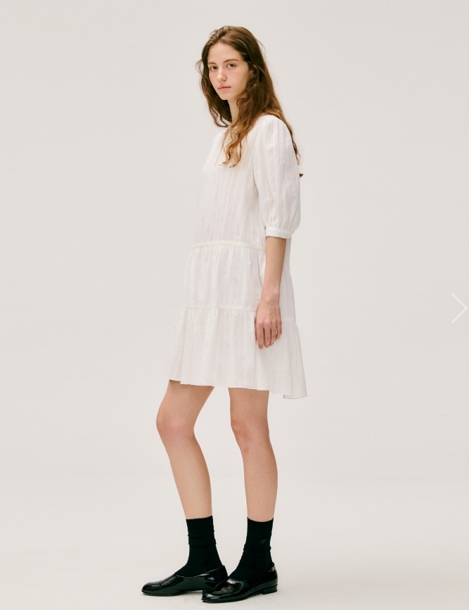 jacquard shirring one-piece - white