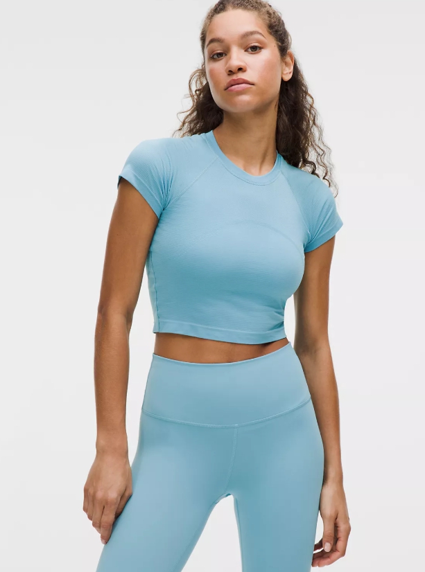 Swiftly Tech Cropped Short-Sleeve Shirt 2.0