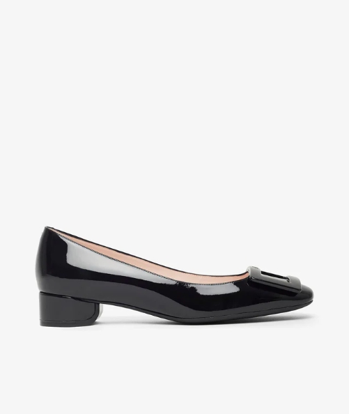 Roger Vivier Roundy 25 black patent pumps
