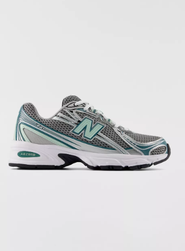 New Balance Women's 740 Running Sneaker