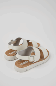 Camper 캠퍼 50% 세일 + 추가 20% 할인코드 (오루가 샌들·스니커즈·로퍼)