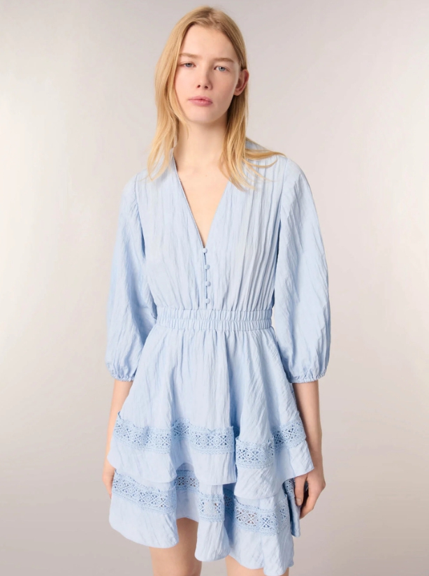 Dress with ruffles and lace details