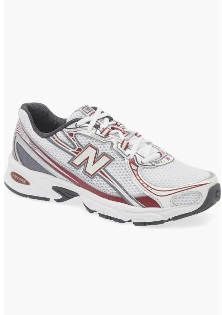 New Balance Gender Inclusive 740 Sneaker