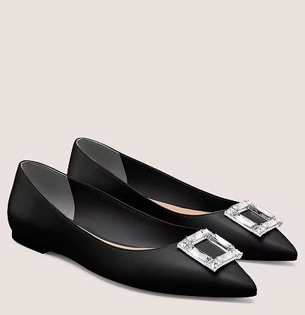 JUNE FLAT