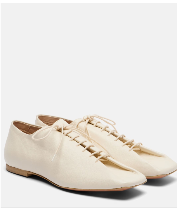 르메르 더비슈즈 로저비비에 구두 플랫 토즈 스니커즈 등 40% 할인