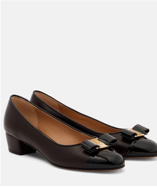 Ferragamo Vara 레더 펌프스