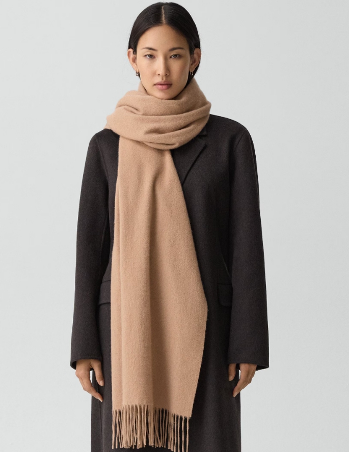 Classic Scarf in Cashmere
