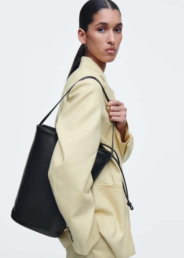 BUCKET BAG - LEATHER