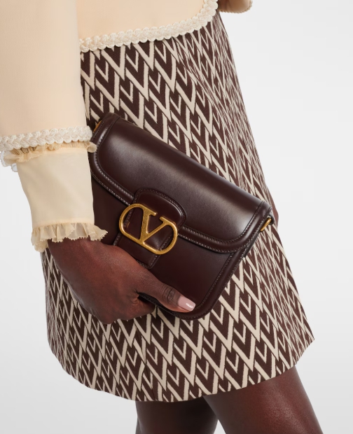 FTA - Valentino Garavani 9TO5 VLogo 레더 숄더 백