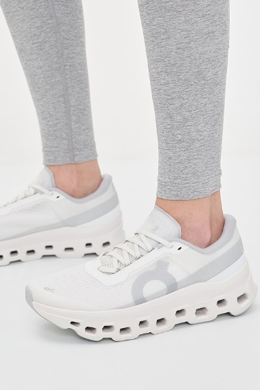 On Cloudmonster 1 Sneakers